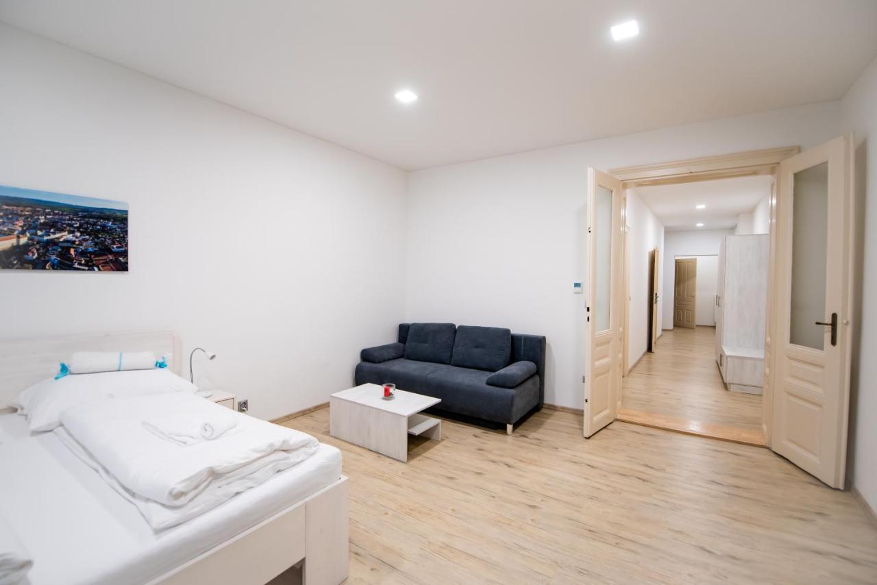 Apartmany Velke Namesti Kroměříž Exterior foto