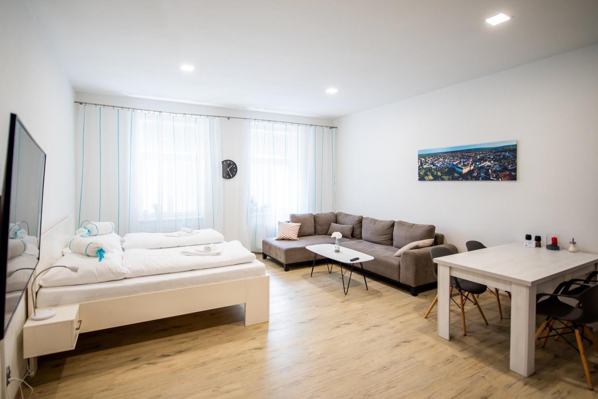 Apartmany Velke Namesti Kroměříž Exterior foto